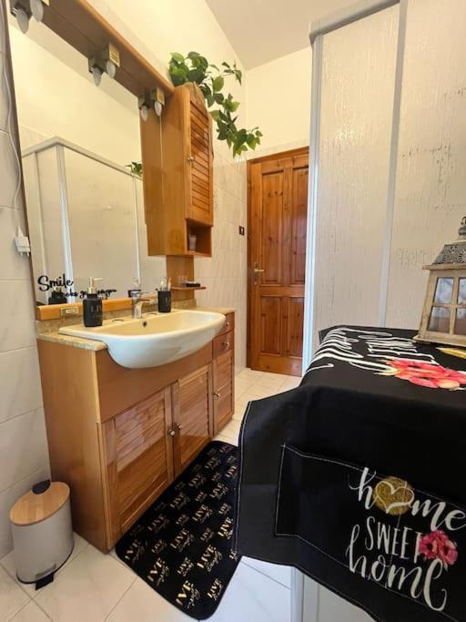 Apartamento A Casa Di Nonna Maria *